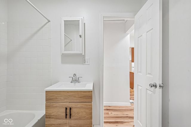 3118 W 9th Street, Indianapolis, IN 46222