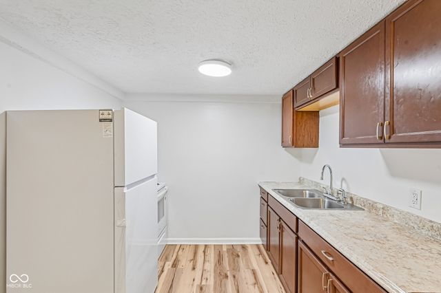 3118 W 9th Street, Indianapolis, IN 46222