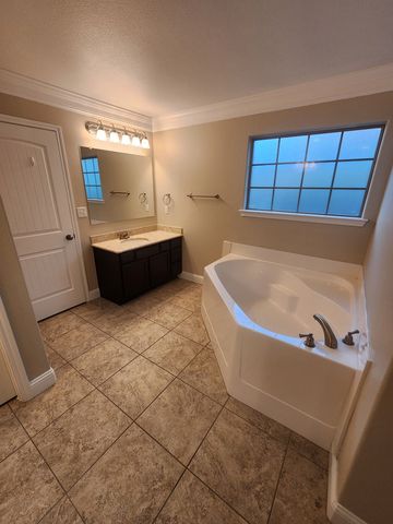 809 Wagner, Midland, TX 79705