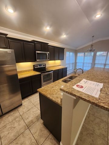 809 Wagner, Midland, TX 79705