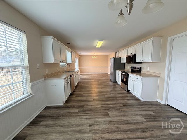 4 Laurel Lane, Port Wentworth, GA 31407