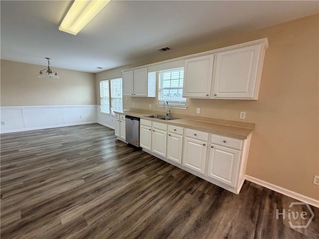 4 Laurel Lane, Port Wentworth, GA 31407