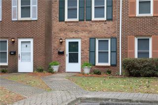 3233 Clover Hill DR, Portsmouth, VA 23703