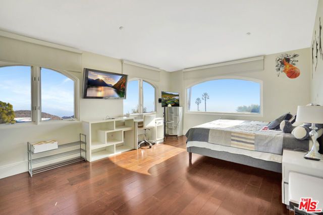 27425 Calicut Road, Malibu, CA 90265
