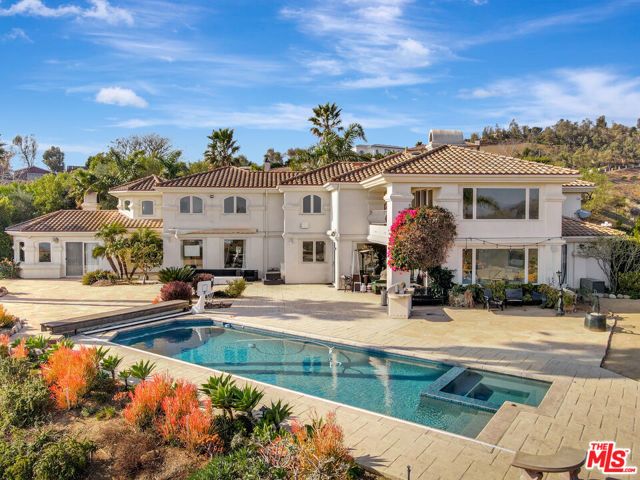 27425 Calicut Road, Malibu, CA 90265