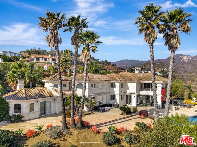 27425 Calicut Road, Malibu, CA 90265