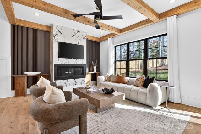 16315 Riverpointe Drive, Charlotte, NC 28278