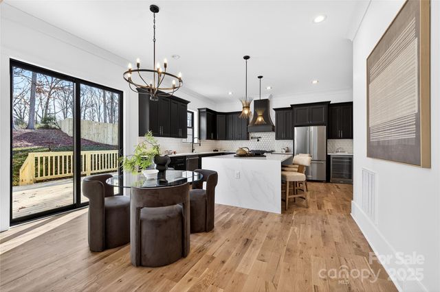 16315 Riverpointe Drive, Charlotte, NC 28278