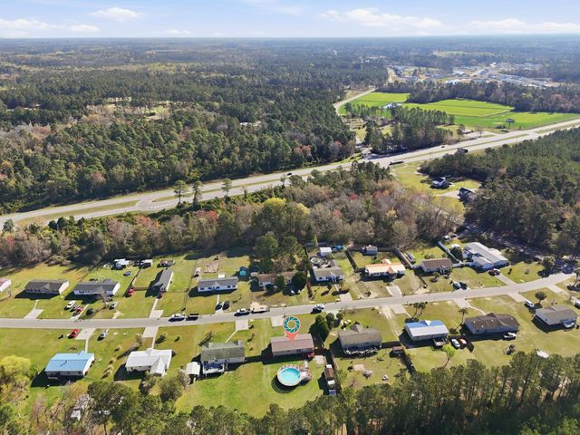 335 Bright Leaf Rd., Loris, SC 29569