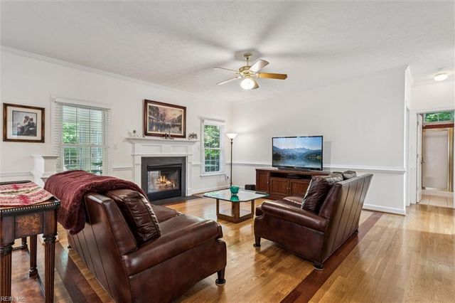 700 Water Fowl DR, Yorktown, VA 23692