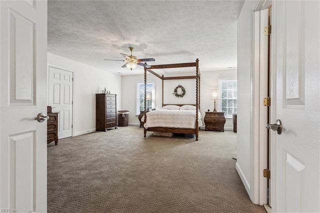 700 Water Fowl DR, Yorktown, VA 23692