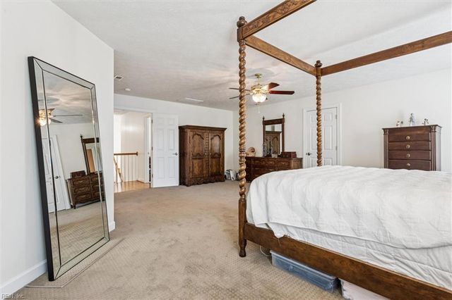 700 Water Fowl DR, Yorktown, VA 23692