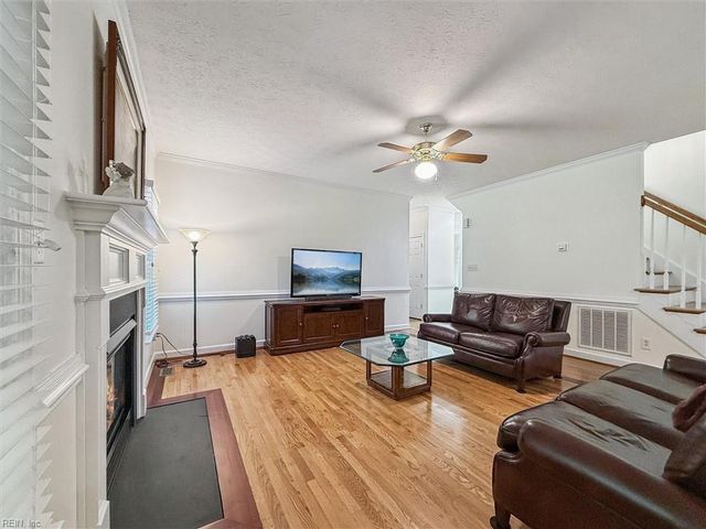 700 Water Fowl DR, Yorktown, VA 23692