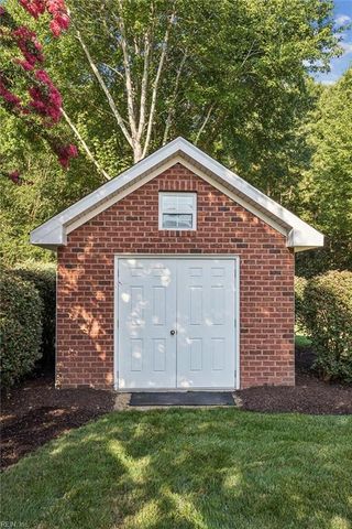 700 Water Fowl DR, Yorktown, VA 23692