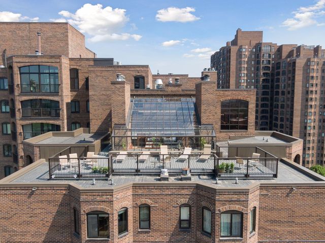 1235 Yale Place 1706, Minneapolis, MN 55403