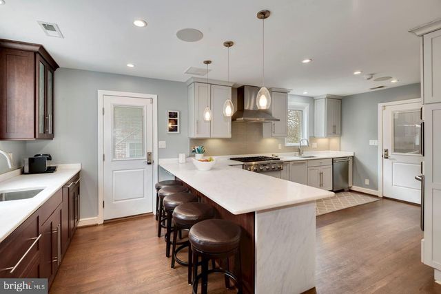 4708 YUMA ST NW, Washington, DC 20016