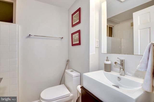 4708 YUMA ST NW, Washington, DC 20016