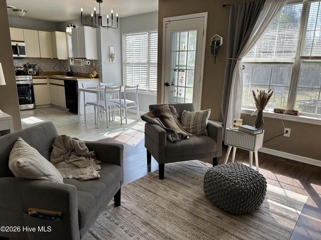 213 Mahogany Drive, Jacksonville, NC 28540