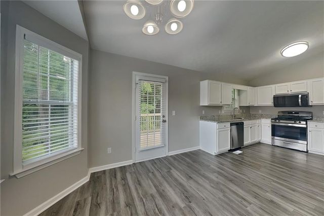 336 Paradise Circle, Douglasville, GA 30134