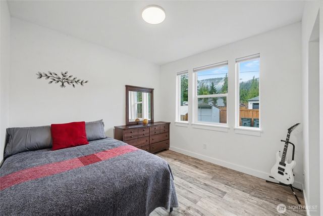 8365 Golden Valley Boulevard, Maple Falls, WA 98266