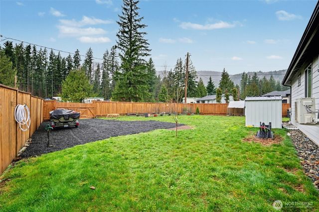 8365 Golden Valley Boulevard, Maple Falls, WA 98266