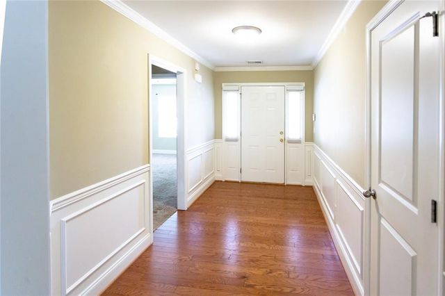 4719 Sweetwater Drive, Gainesville, GA 30504