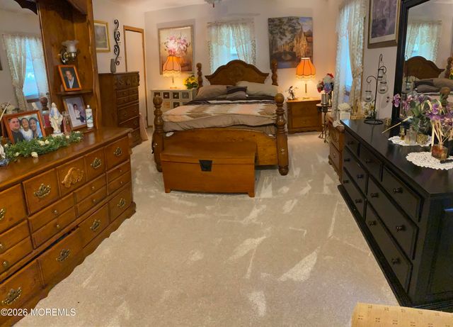 807 Monmouth Road, Cream Ridge, NJ 08514