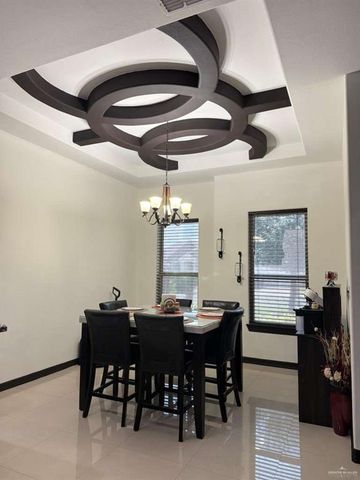 1008 W B Street, Mission, TX 78572