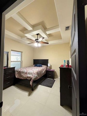 1008 W B Street, Mission, TX 78572