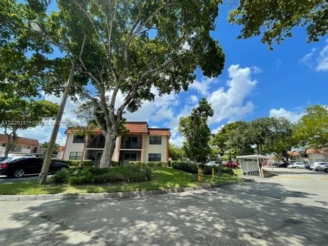20825 NE 8th Ct 204-19, Miami, FL 33179