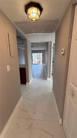 20825 NE 8th Ct 204-19, Miami, FL 33179