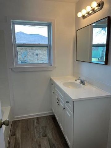 1204 Park Avenue, Bonham, TX 75418