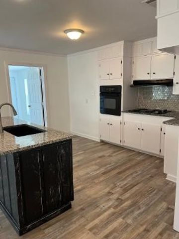 1204 Park Avenue, Bonham, TX 75418