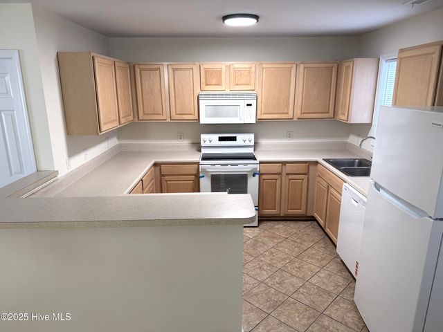 301 Comanche Trail, Havelock, NC 28532