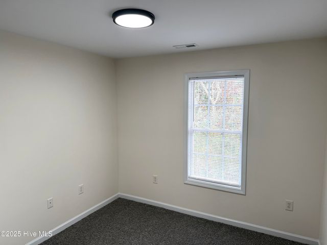 301 Comanche Trail, Havelock, NC 28532