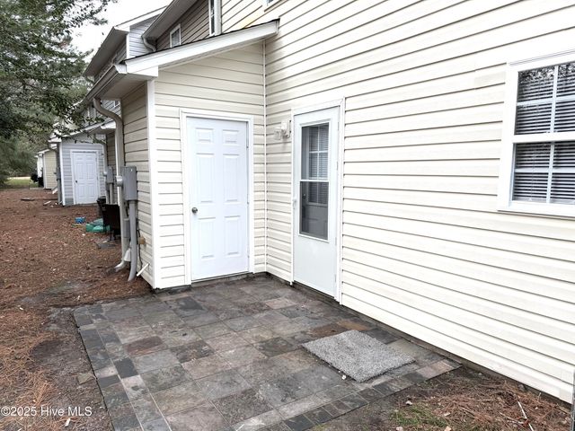 301 Comanche Trail, Havelock, NC 28532