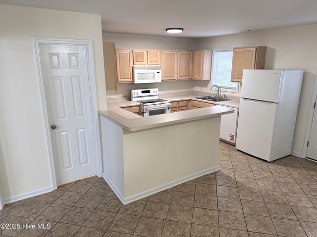 301 Comanche Trail, Havelock, NC 28532