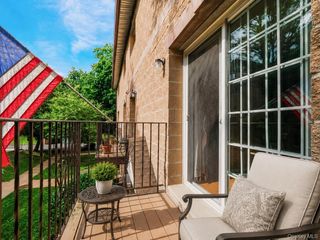 26 Klint Court, Nanuet, NY 10954