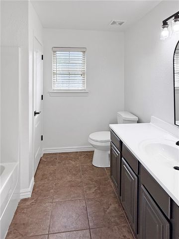 2416 Sara Alice Court, Fayetteville, AR 72701