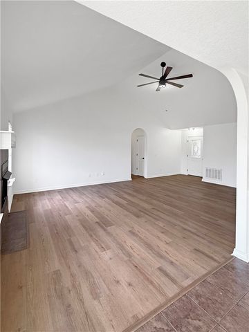 2416 Sara Alice Court, Fayetteville, AR 72701