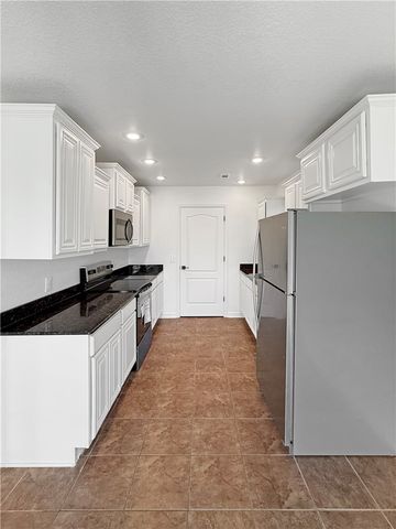2416 Sara Alice Court, Fayetteville, AR 72701