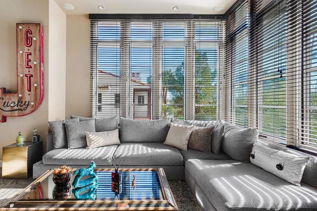 291 Calle Tranquillo, Palm Springs, CA 92262