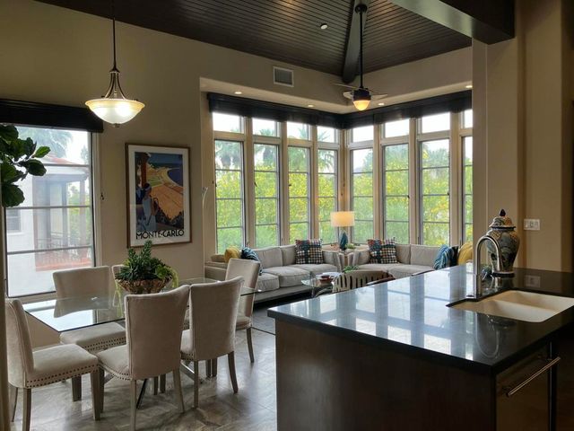 291 Calle Tranquillo, Palm Springs, CA 92262