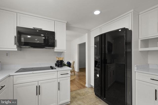 3135 ANCHORAGE DR, Annapolis, MD 21403