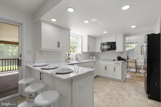 3135 ANCHORAGE DR, Annapolis, MD 21403