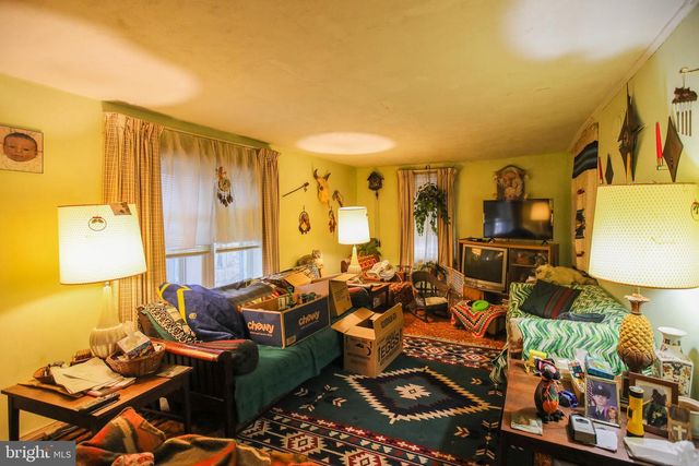 4330 MAIN ST, Rohrersville, MD 21779