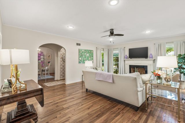 3417 Westcliff Road S, Fort Worth, TX 76109