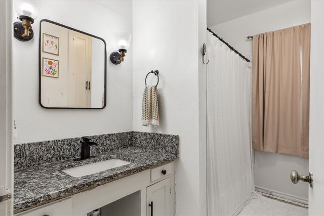 3417 Westcliff Road S, Fort Worth, TX 76109