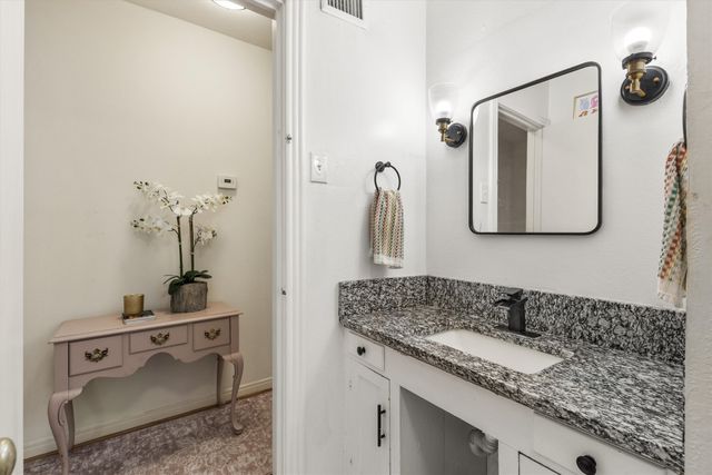 3417 Westcliff Road S, Fort Worth, TX 76109