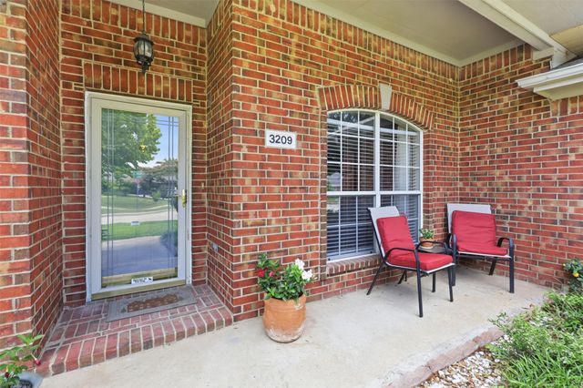 3209 Kingsbury Drive, Mckinney, TX 75069